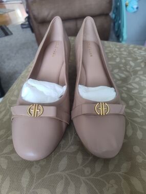 Cole Haan Taupe Leather Women's Loafers with Gold Accent Size 9B